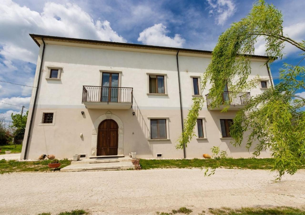 Agriturismo Il Sentiero Degli Ulivi - Irpinia Venticano Bagian luar foto