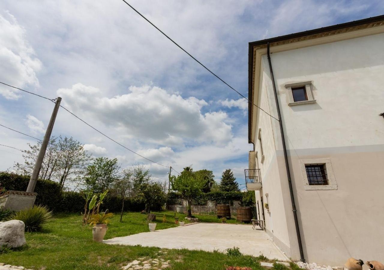 Agriturismo Il Sentiero Degli Ulivi - Irpinia Venticano Bagian luar foto